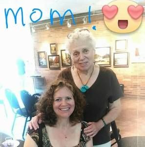 Meet your Posher, Andrea